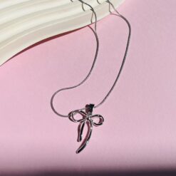 گردنبند پاپیون مینیمال کد ۲۲۵۷