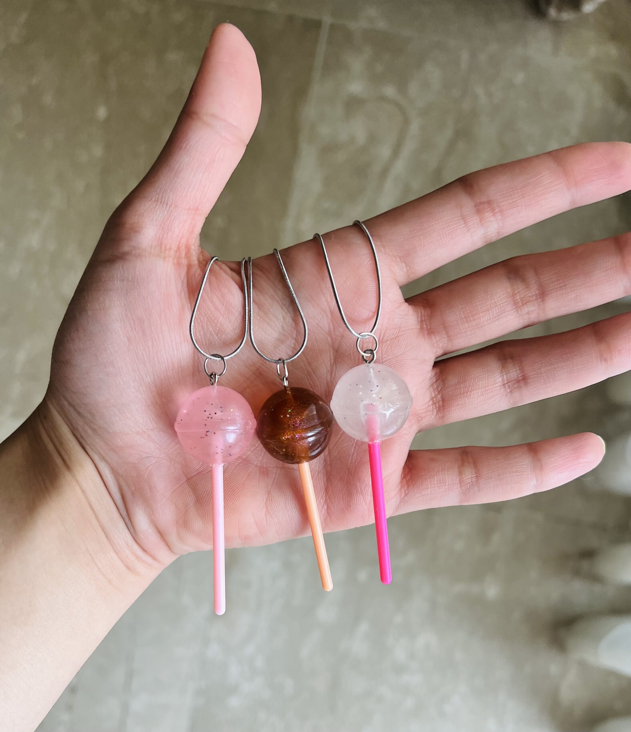 گردنبند سوارسکی طرح آبنبات چوبی کد 2200 - Image 4