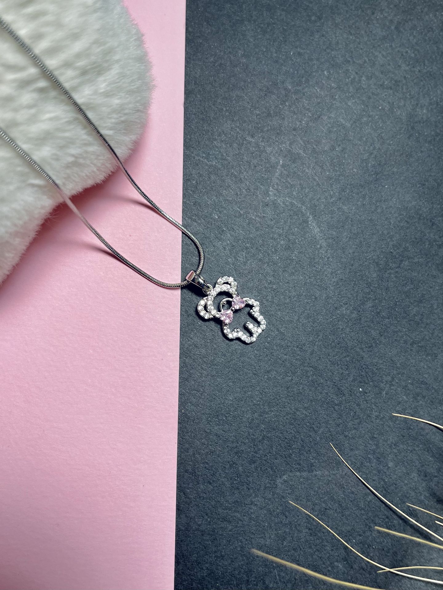 گردنبند تدی نگینی پاپیون صورتی کد 2289