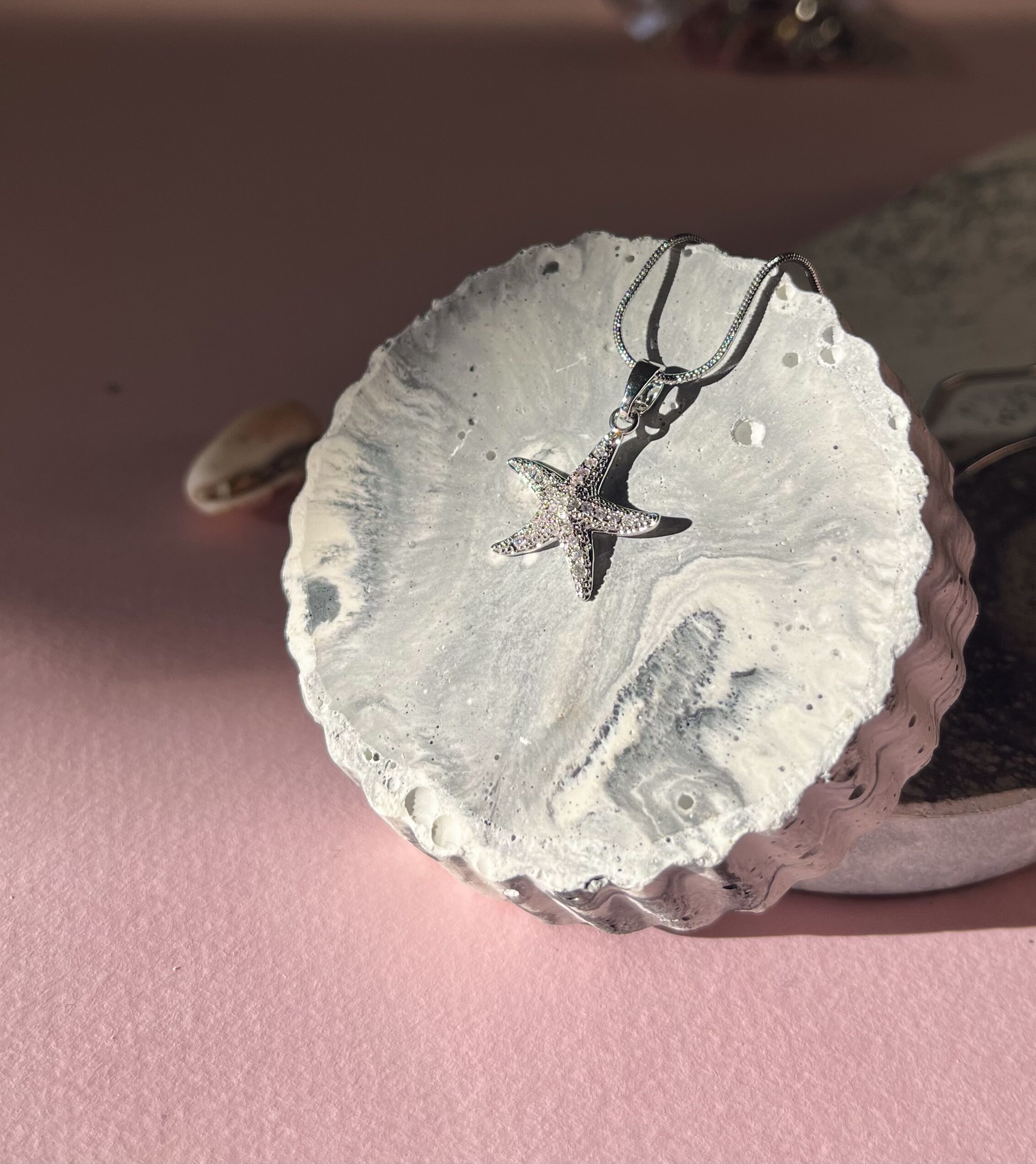 گردنبند ستاره دریایی نگینی کد 2275 - Image 3