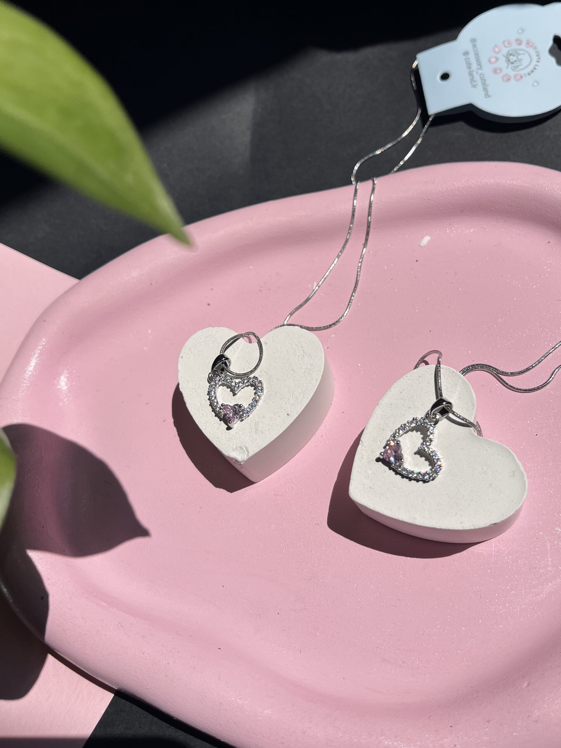 گردنبند طرح قلب نگینی و قلب صورتی کد 2314