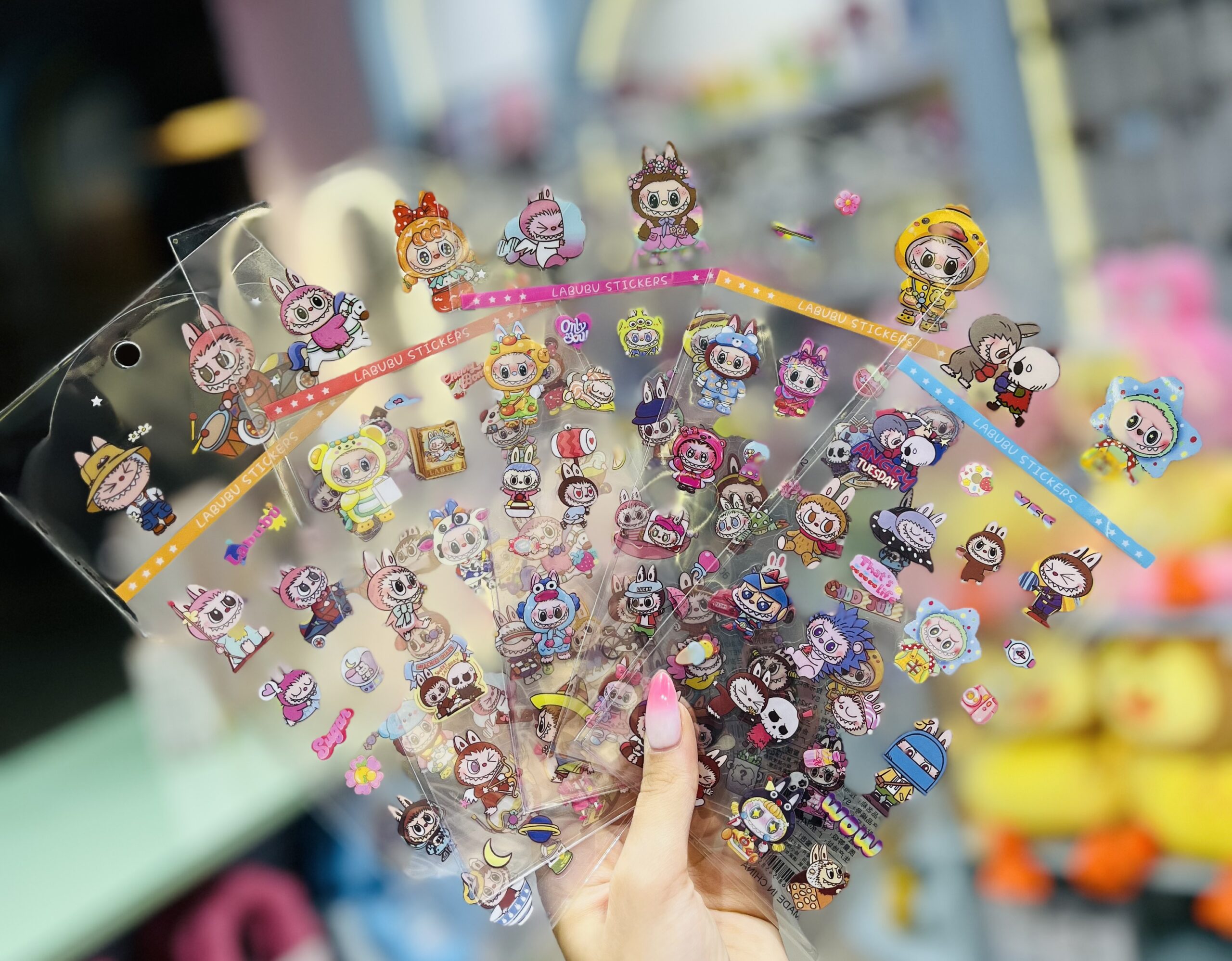 پک استیکر شفاف لبوبو Labubu کد 2327