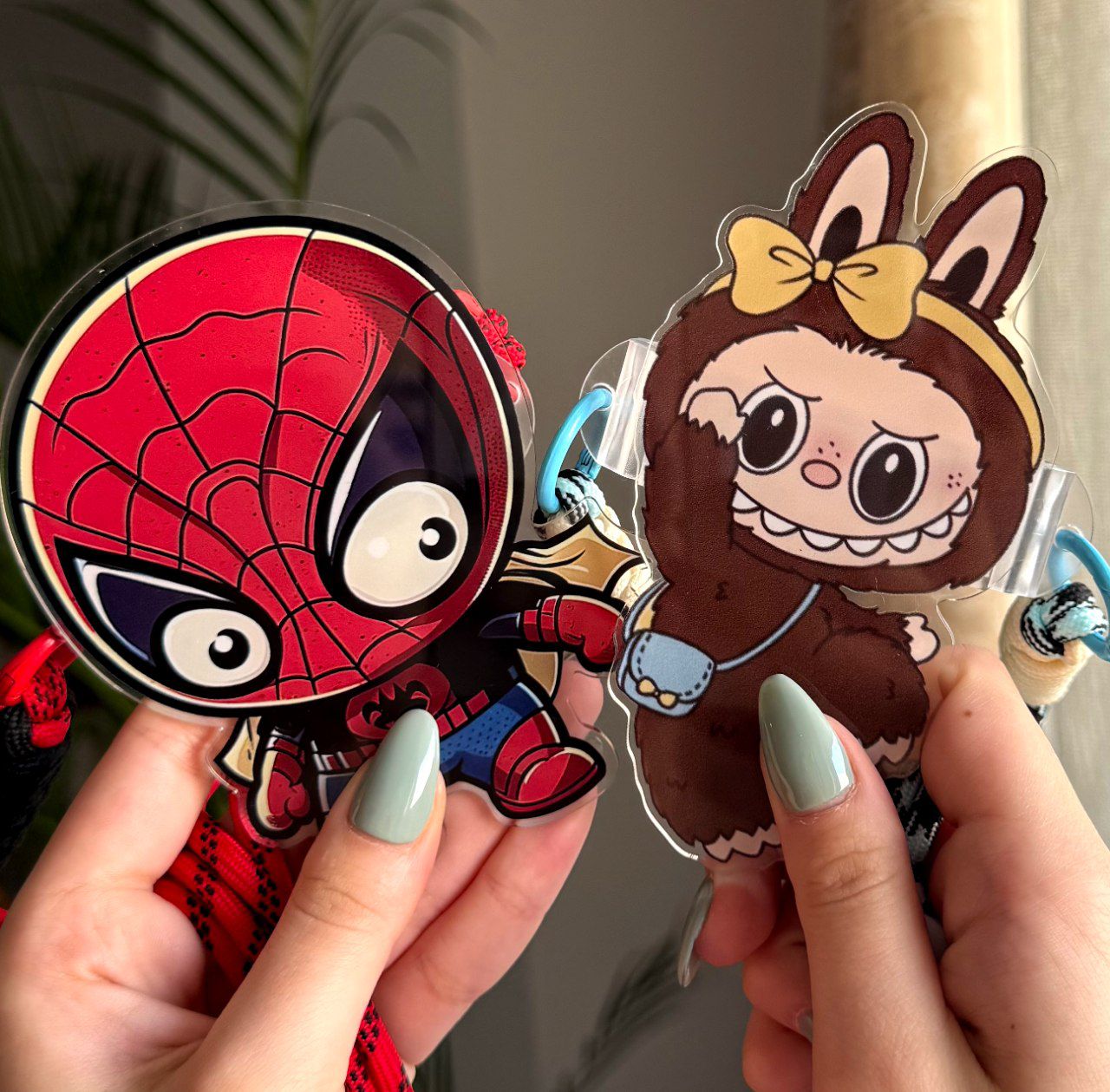 هولدر گوشی بند دار لبوبو و اسپایدرمن کد 2687