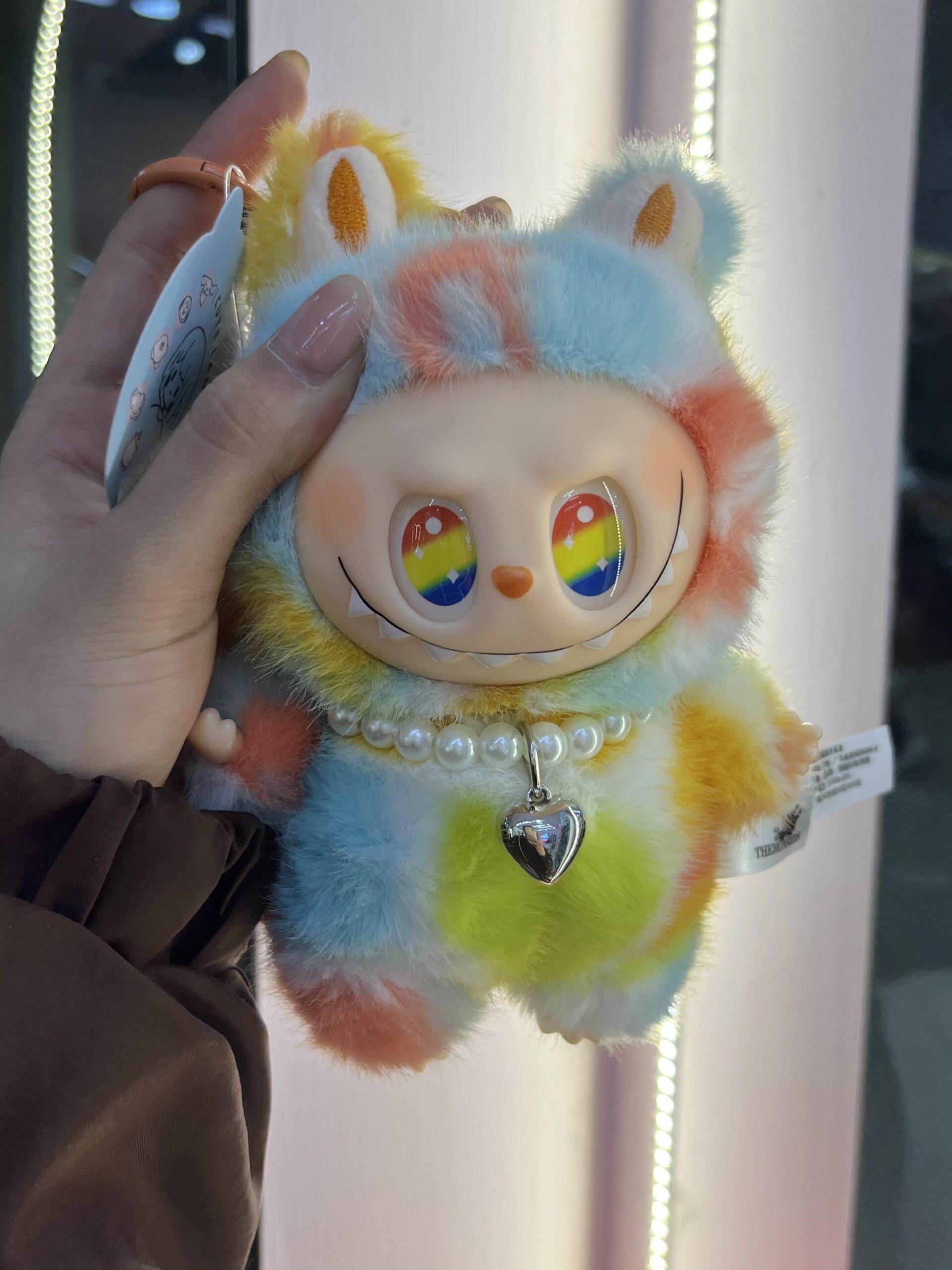 بلایند باکس سوپرایزی لبوبو گردنبند دار کد 2803 - Image 2