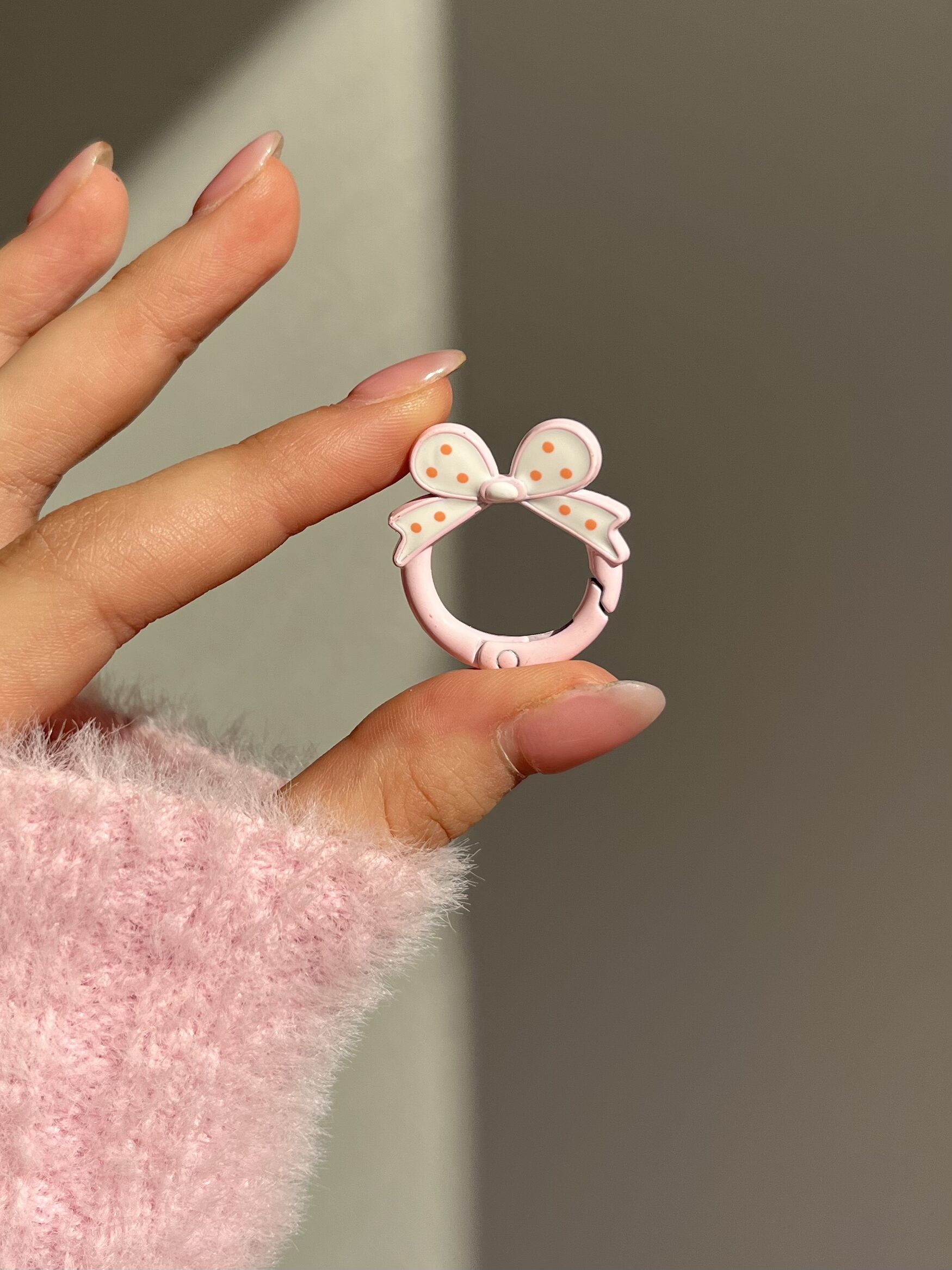 گیره جاکلیدی پاپیون خال خالی کد 2882 - Image 2