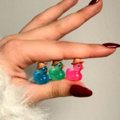 Alternative view of فینگیل شبتاب جوجه اردک کلاه دار کد 2953