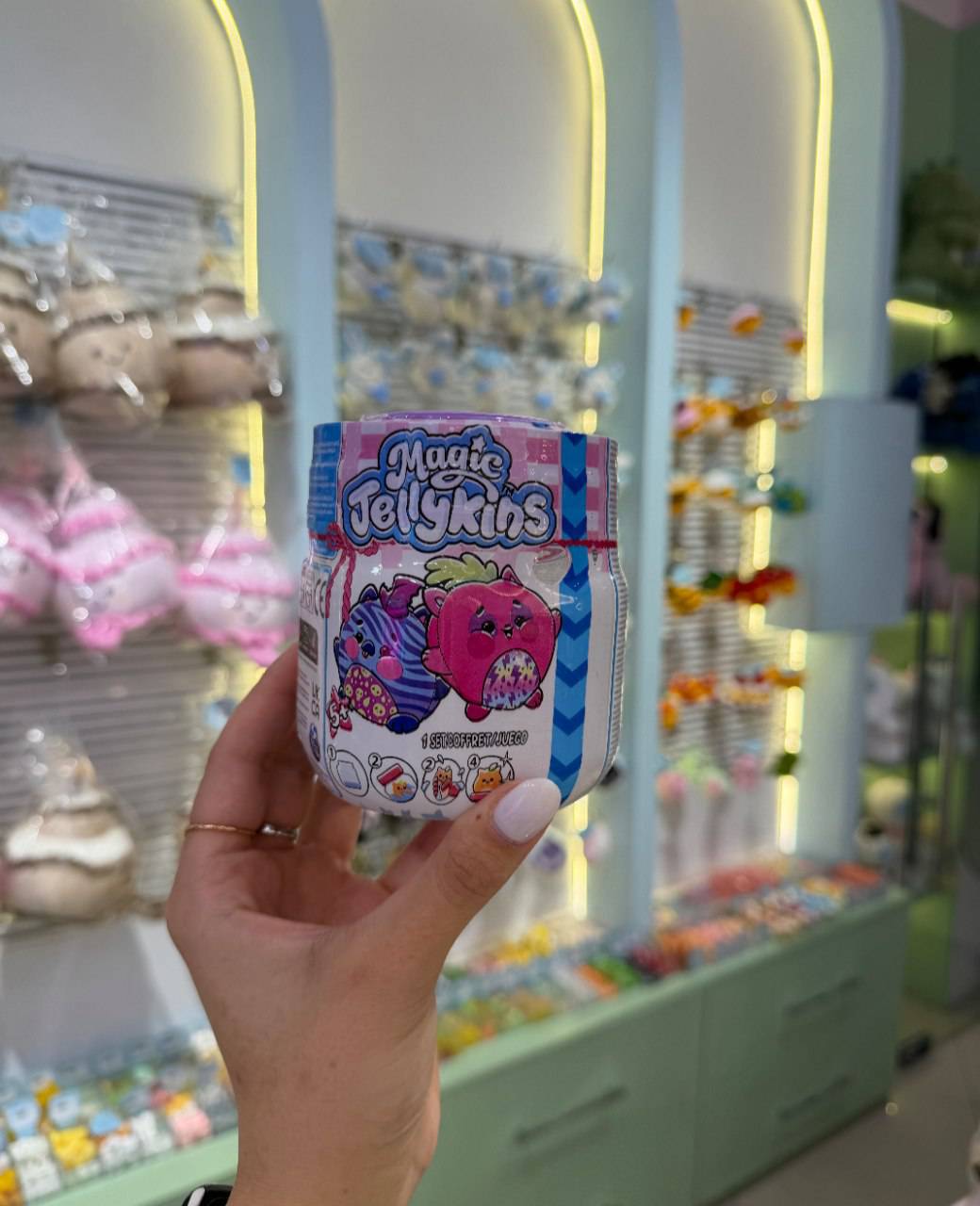 بلایند باکس جادویی ژلی کنز magic jelly kins کد 3936