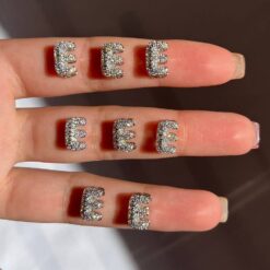 پلاک سوارسکی فول نگین حرف E کد 4654
